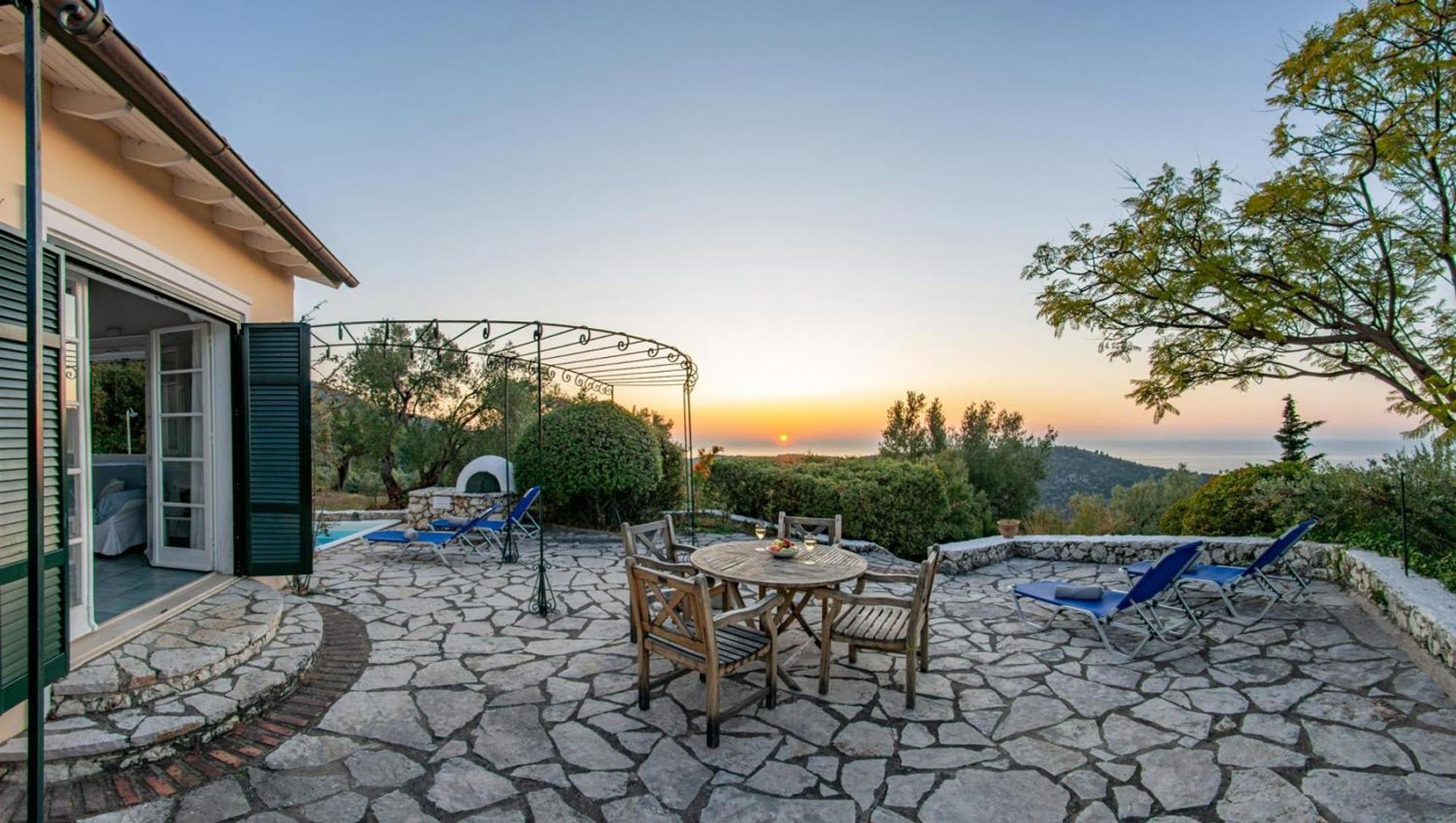 Agios Nikitas Villas Bagian luar foto