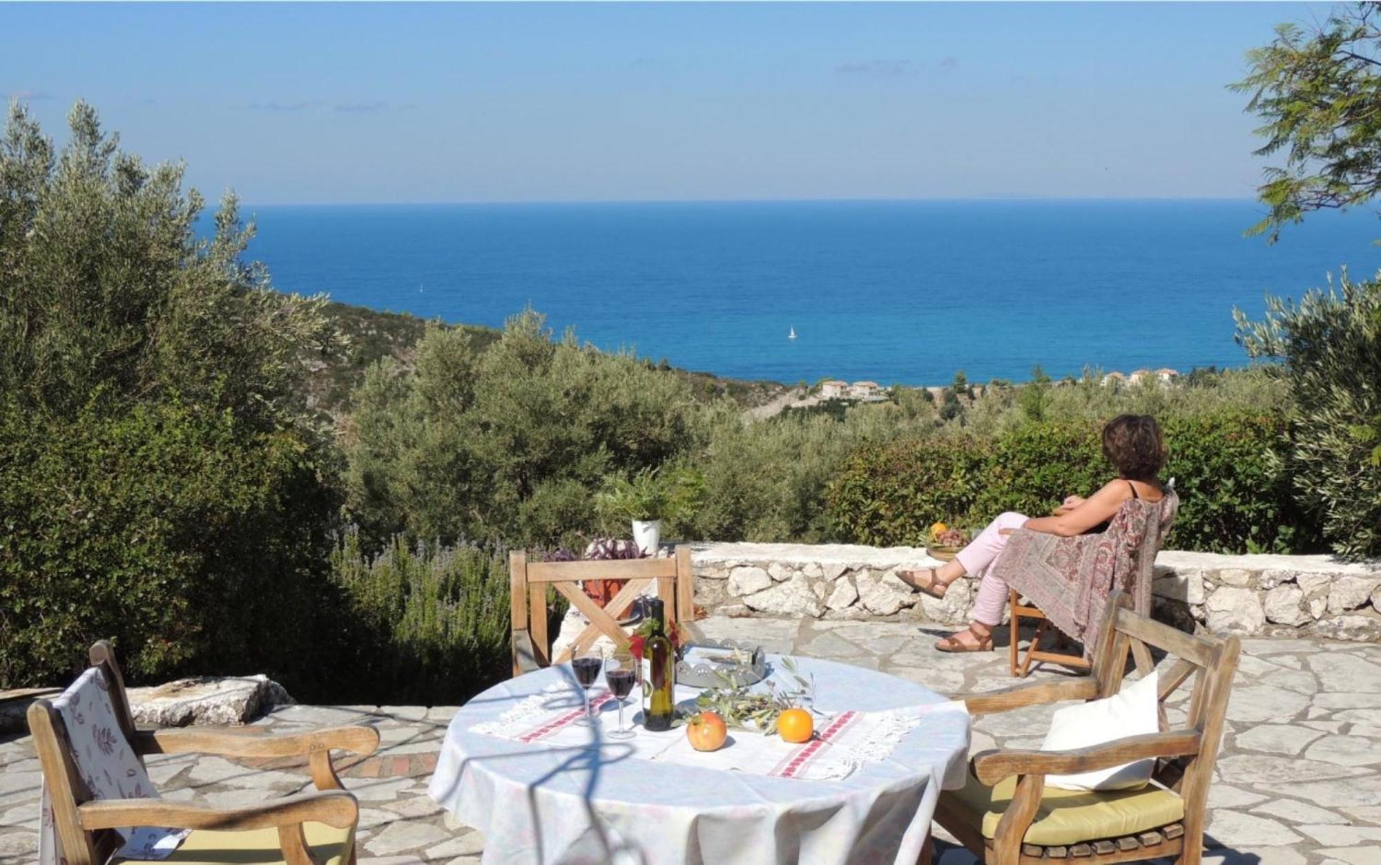 Agios Nikitas Villas Bagian luar foto