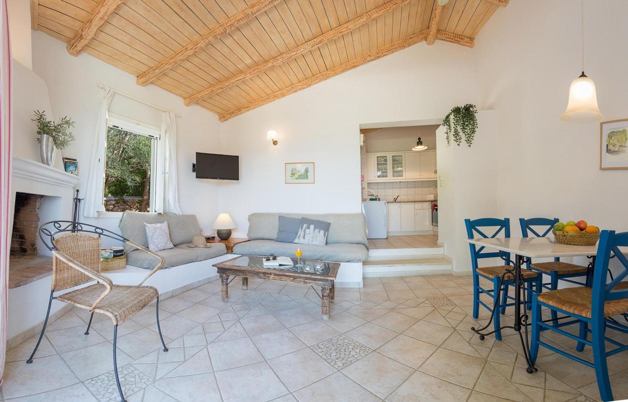 Agios Nikitas Villas Bagian luar foto